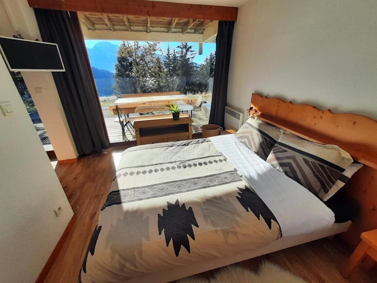 Apartment Chaleureux Aux Pieds Des Pistes